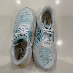 New Balance Vongo V5